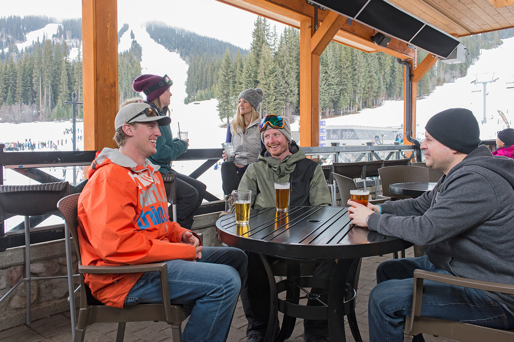 Outdoor patio at Bottom's Bar & Grill
