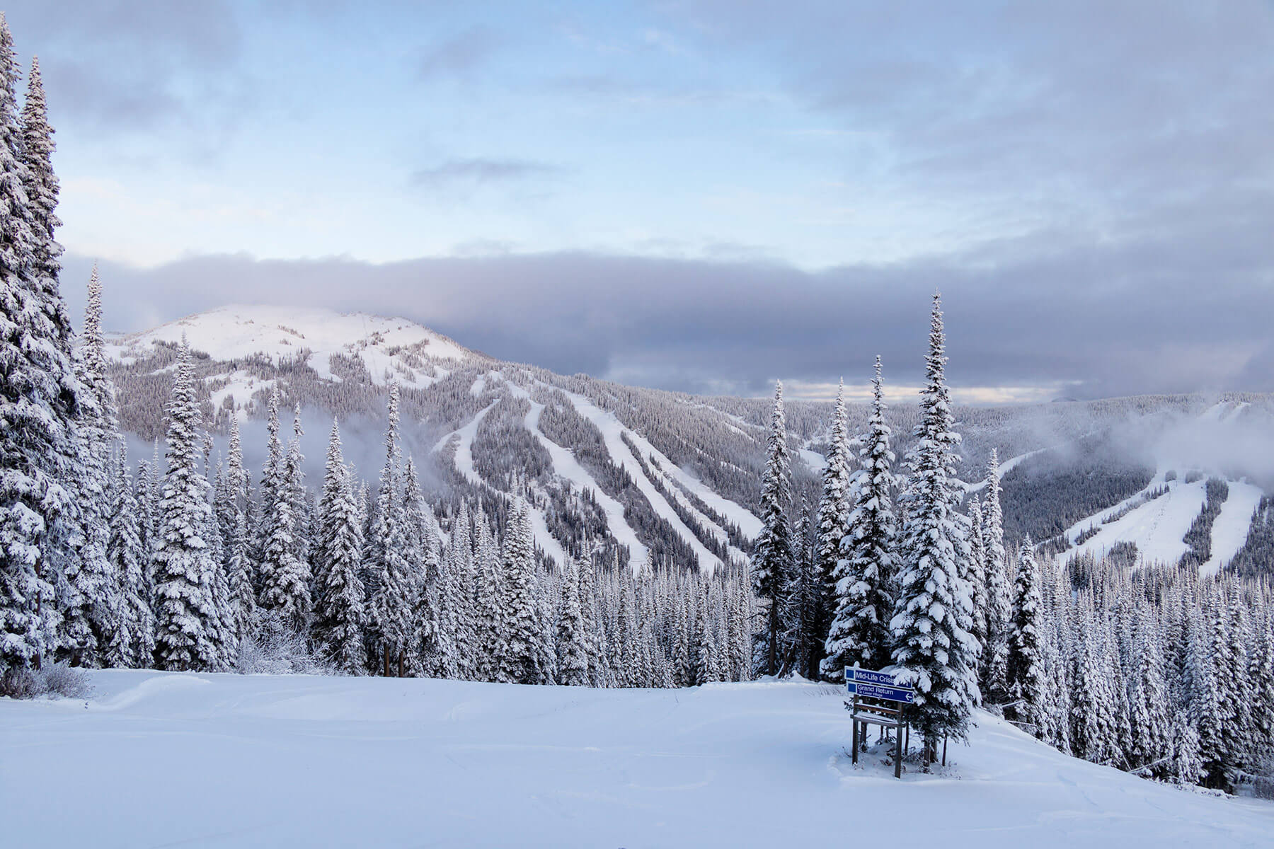 All Lifts and All Three Mountains Open This Weekend! | Sun Peaks Resort