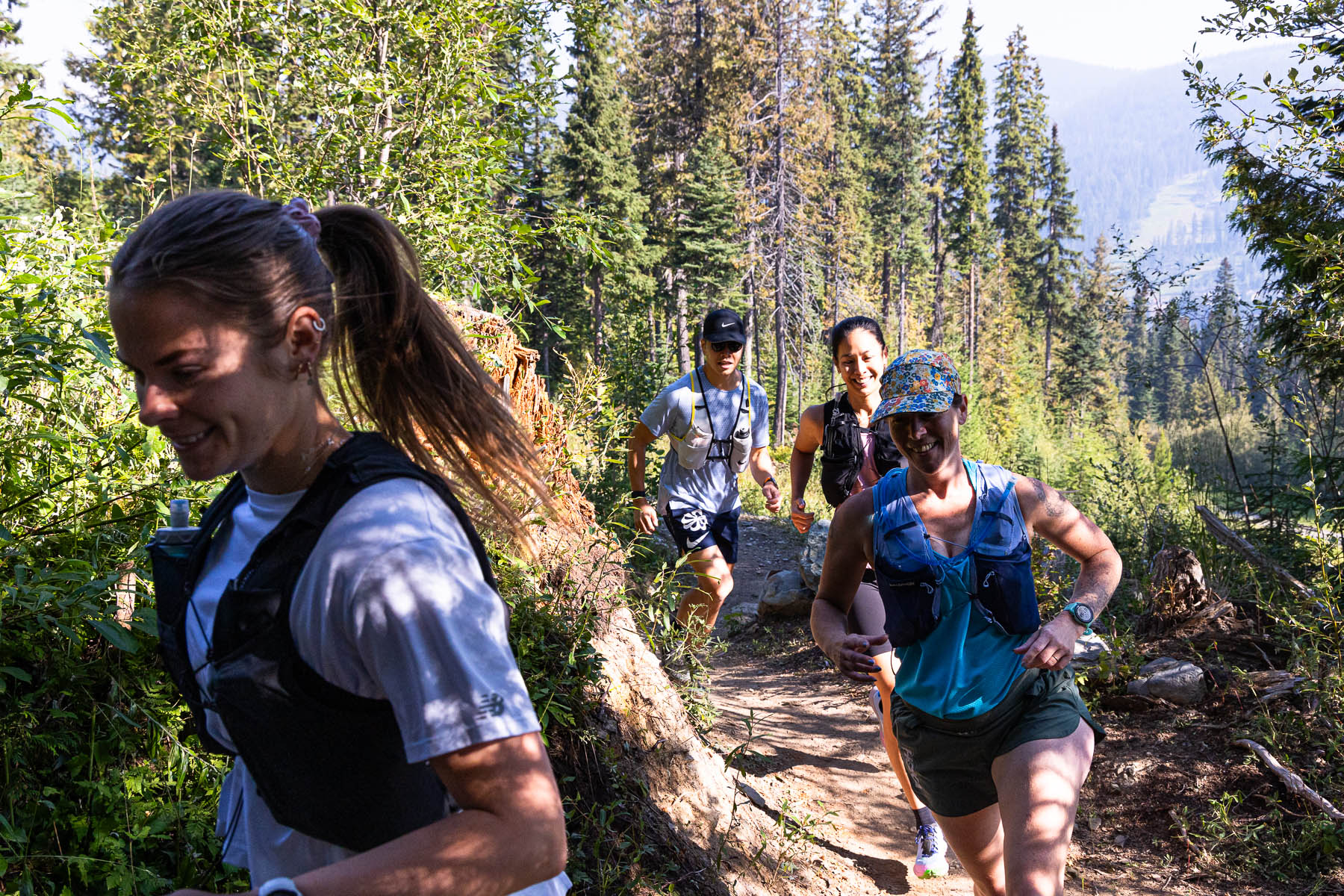trail running up mount morrisey